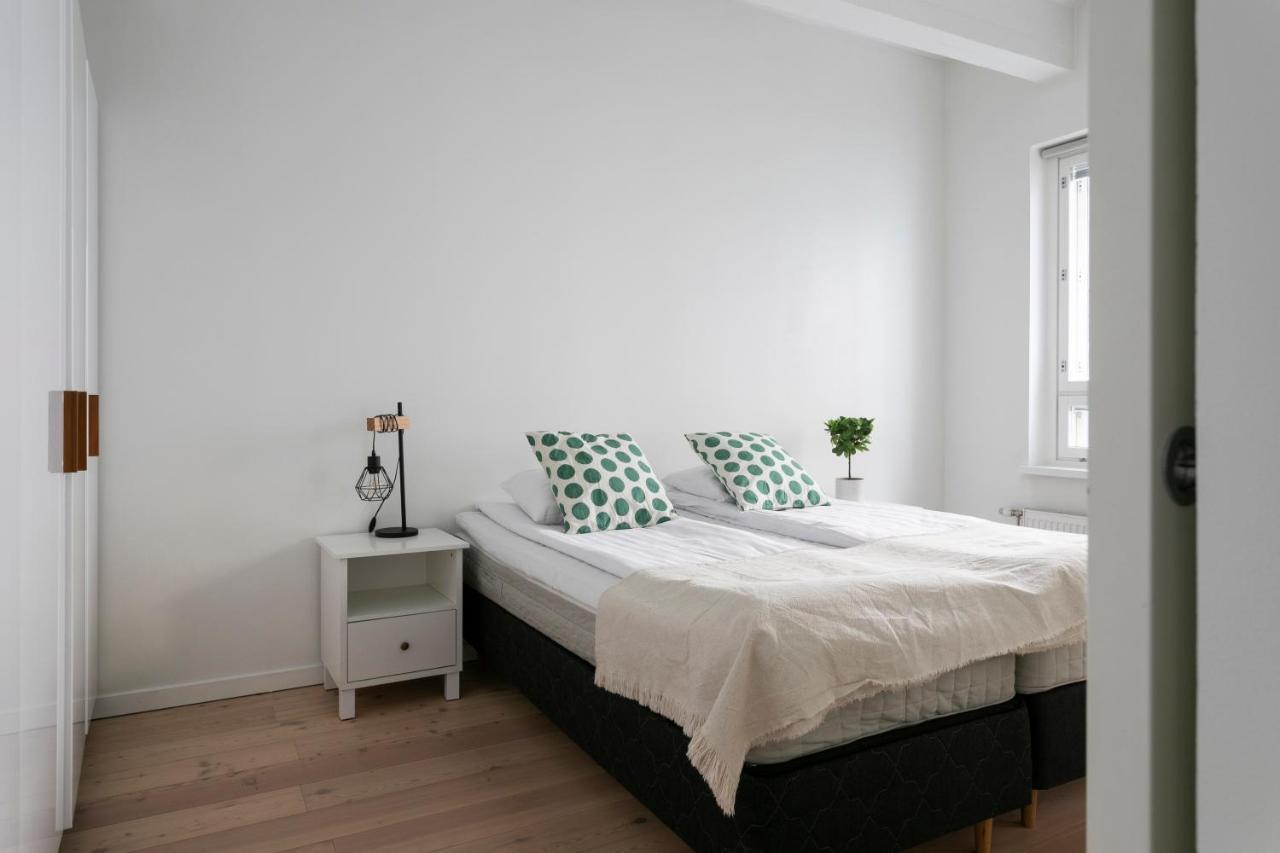 2Ndhomes Loft Apartment With Spa & Balcony By The White Church هلسنكي المظهر الخارجي الصورة
